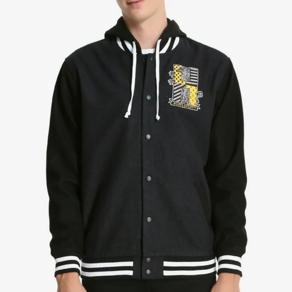 Harry Potter Hufflepuff Logo Hooded Varsity Wool Blend Jacket - Picture 10 of 12